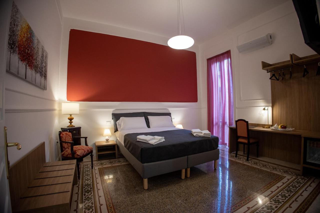 Petrarca Suite, Palermo